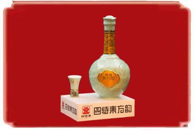 河源烟酒回收四特酒.jpg
